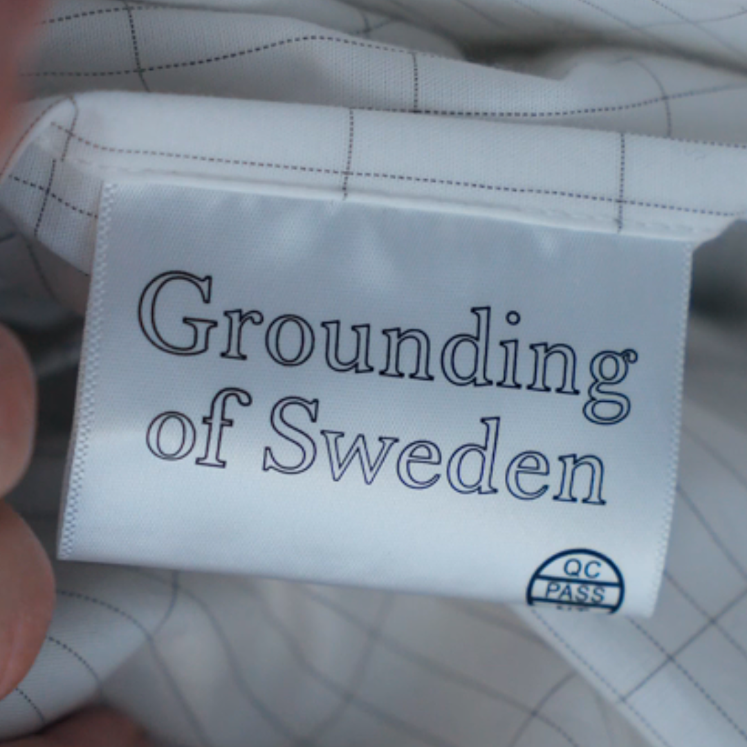 The Only Grounding Sheet Built To Conduct For Life